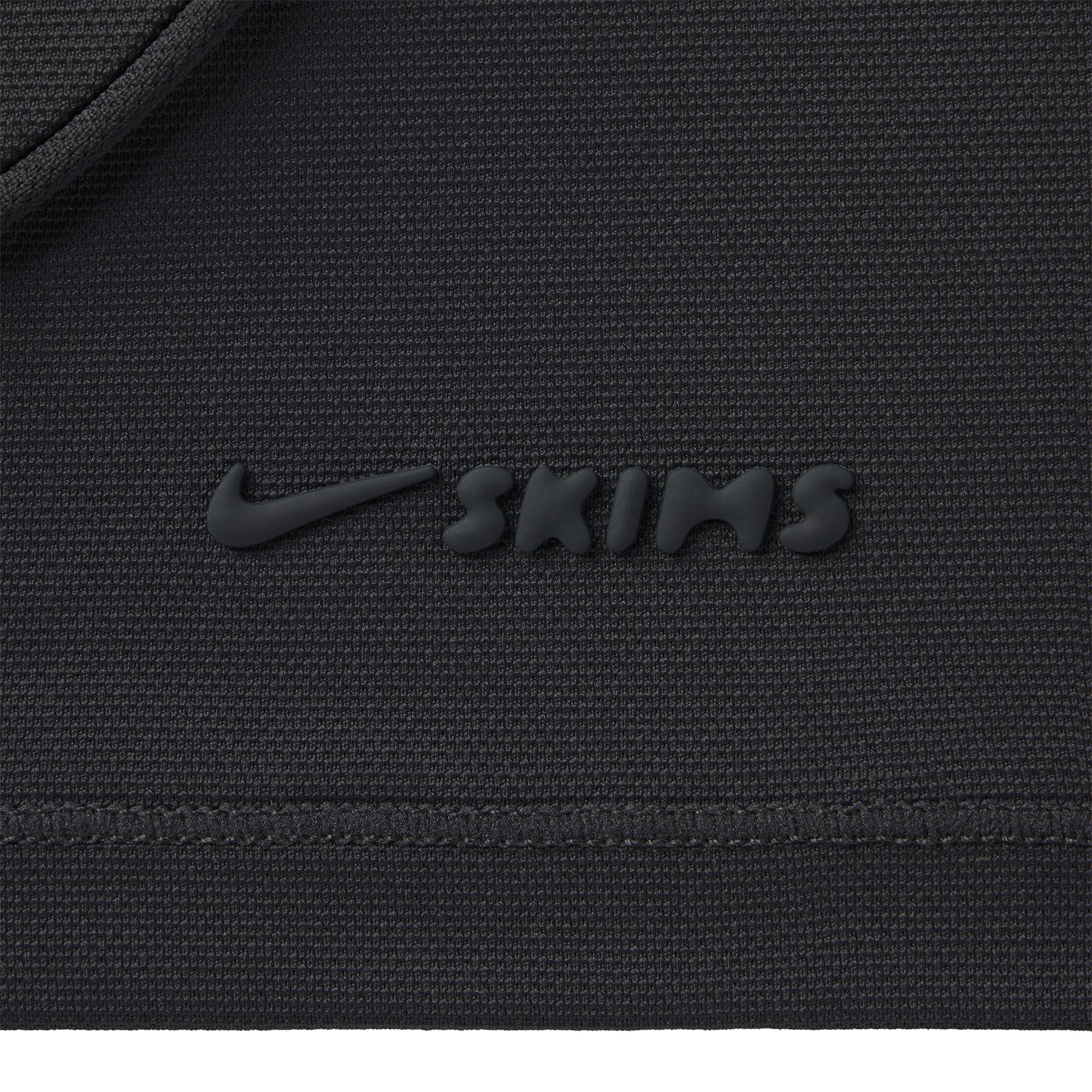 NikeSKIMS AIRY LONG SLEEVE CREW NECK TOP - OBSIDIAN - image 5