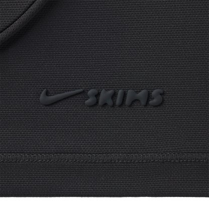 NikeSKIMS AIRY LONG SLEEVE CREW NECK TOP - OBSIDIAN - image 5