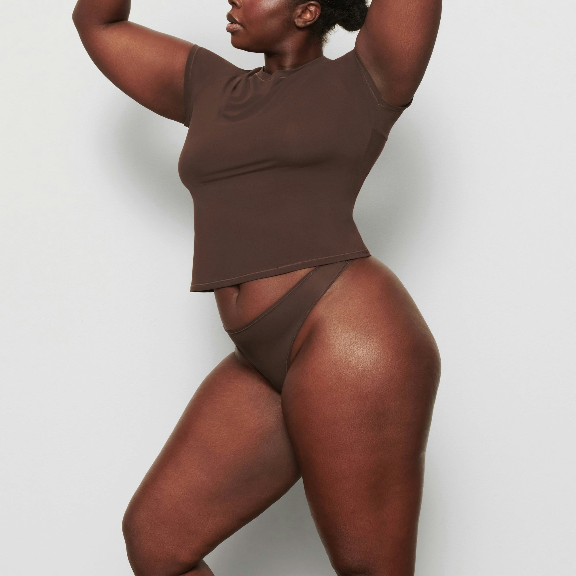 FITS EVERYBODY T-SHIRT - COCOA - image 13