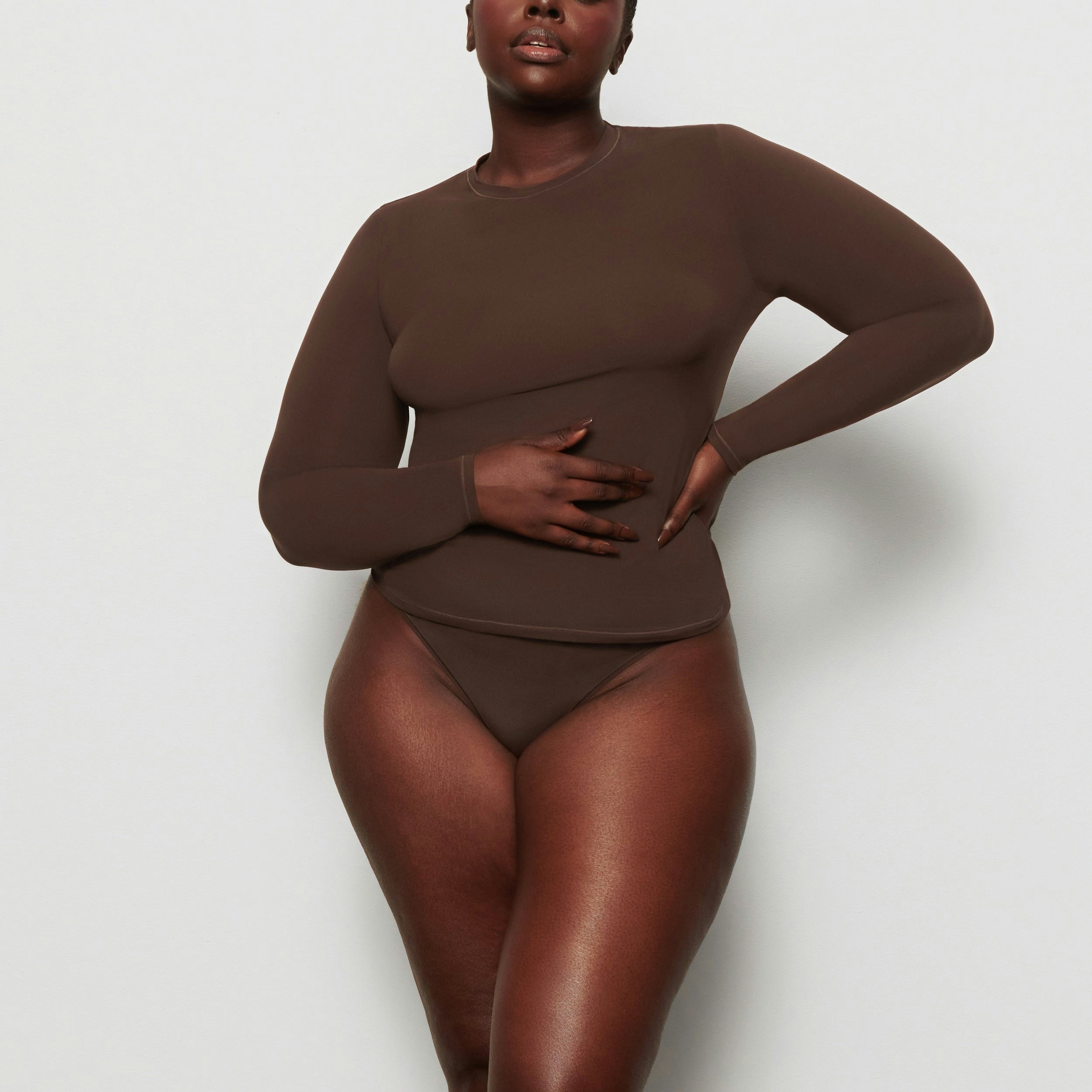 FITS EVERYBODY LONG SLEEVE T-SHIRT - COCOA - image 12