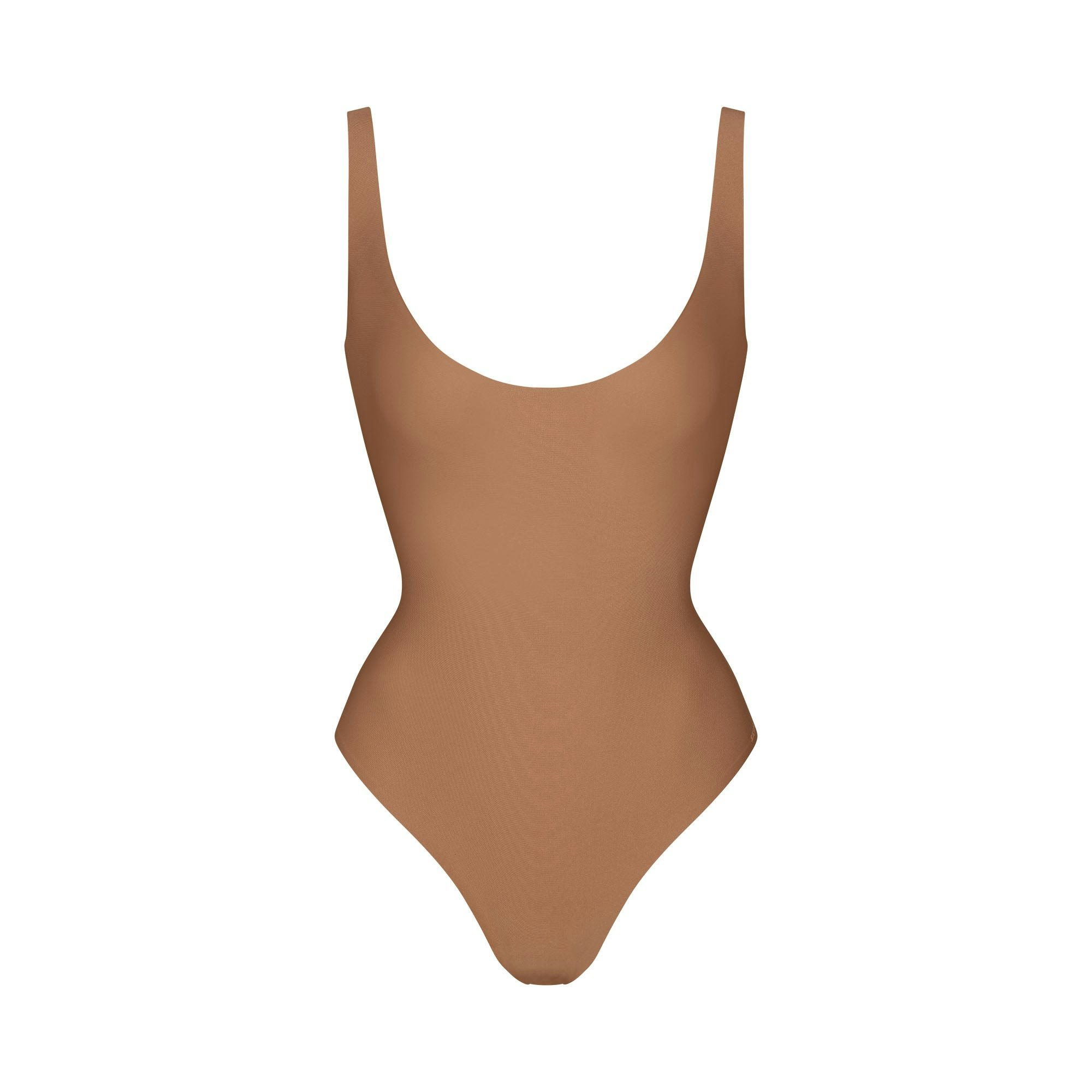 SKIMS BODY SCOOP LOW BACK THONG BODYSUIT - SIENNA