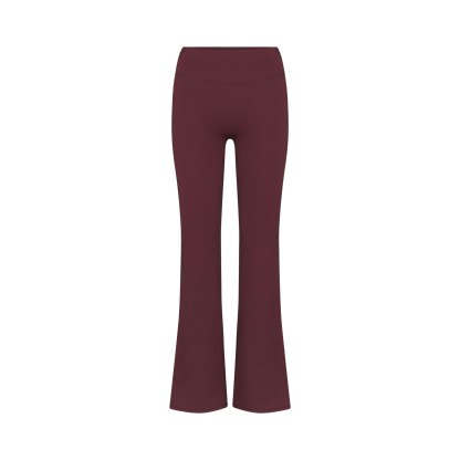 NikeSKIMS MATTE SLIM FLARE LEGGING - CURRANT - image 41