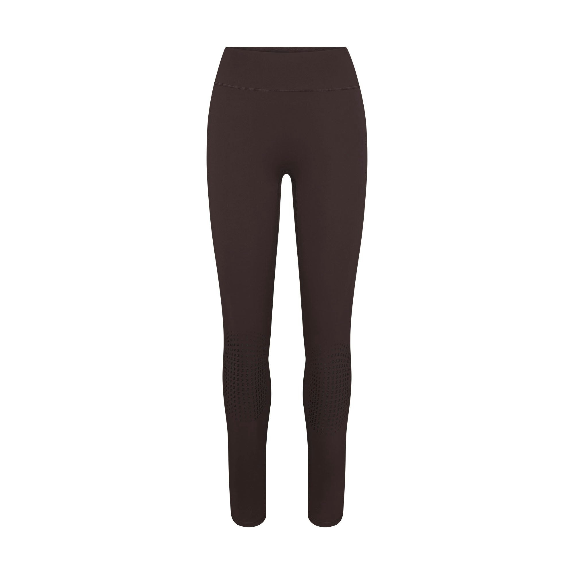NikeSKIMS MATTE KNEE GRIP 26" LEGGING - DARK SEPIA - image 21