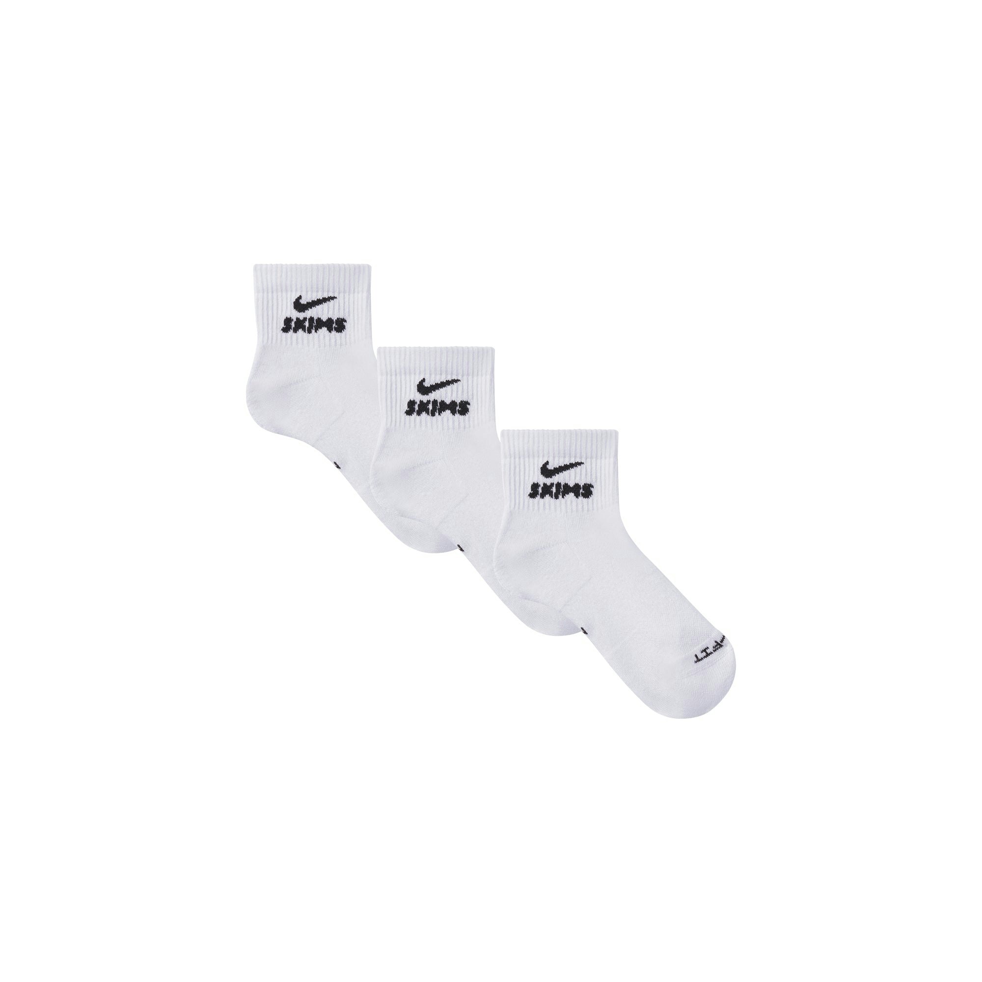 NikeSKIMS ACCESSORIES DRI-FIT™ QUARTER CREW SOCK 3-PACK - SNOW