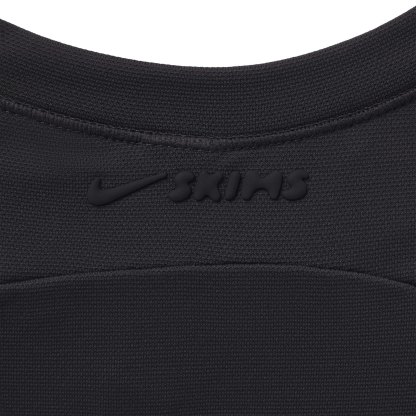 NikeSKIMS AIRY OVERSIZED TEE - OBSIDIAN - image 5