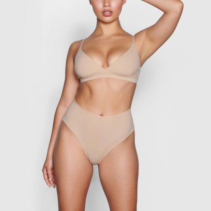 FITS EVERYBODY FULL BRIEF - CLAY