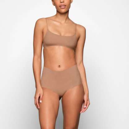 NAKED BOY SHORT - SIENNA