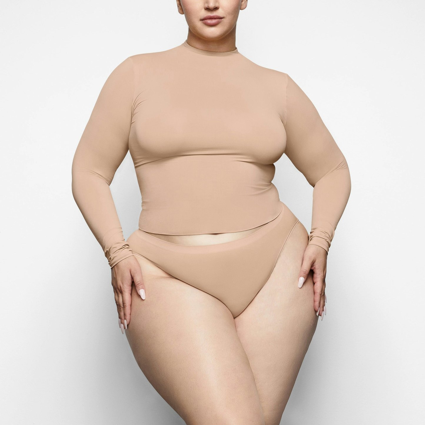 SOFT SMOOTHING SEAMLESS BRIEF - CLAY