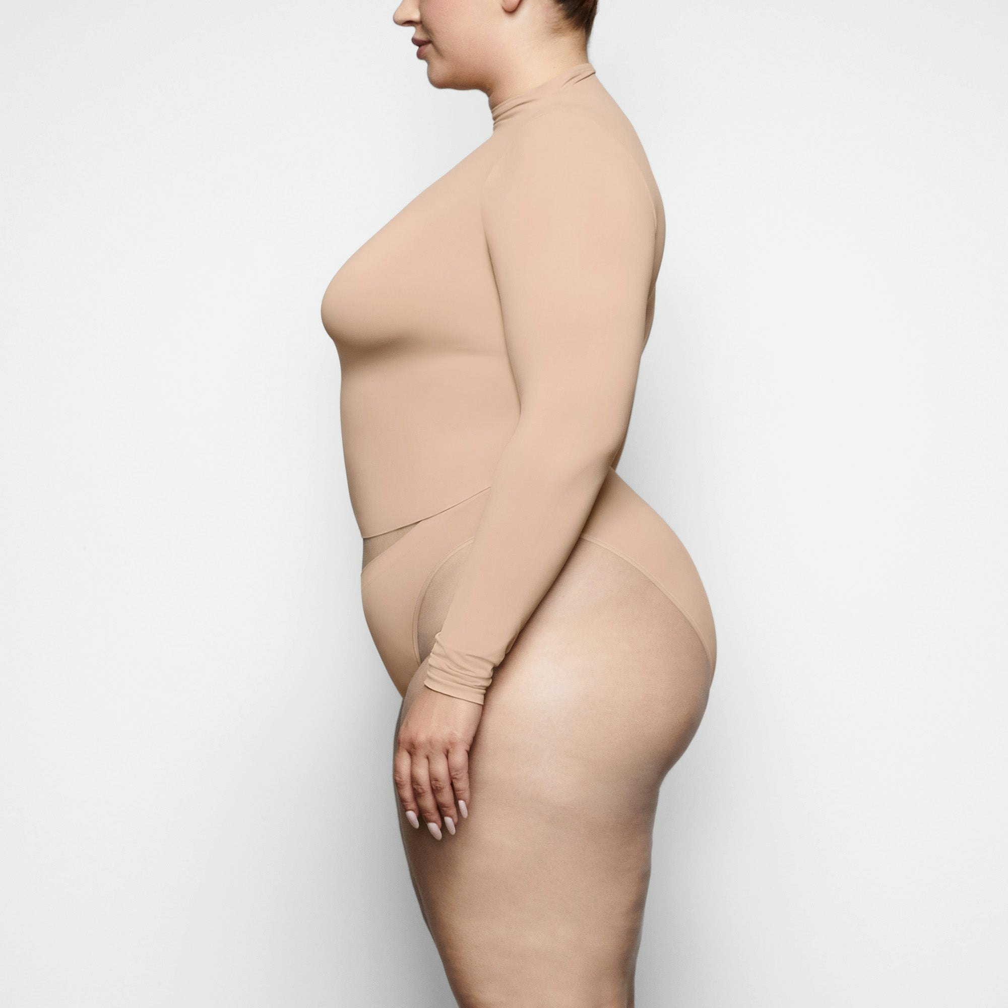 SOFT SMOOTHING SEAMLESS BRIEF - CLAY