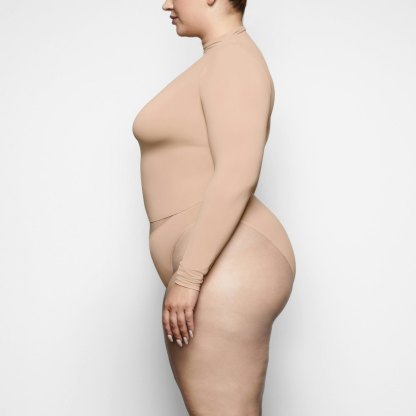 SOFT SMOOTHING SEAMLESS BRIEF - CLAY
