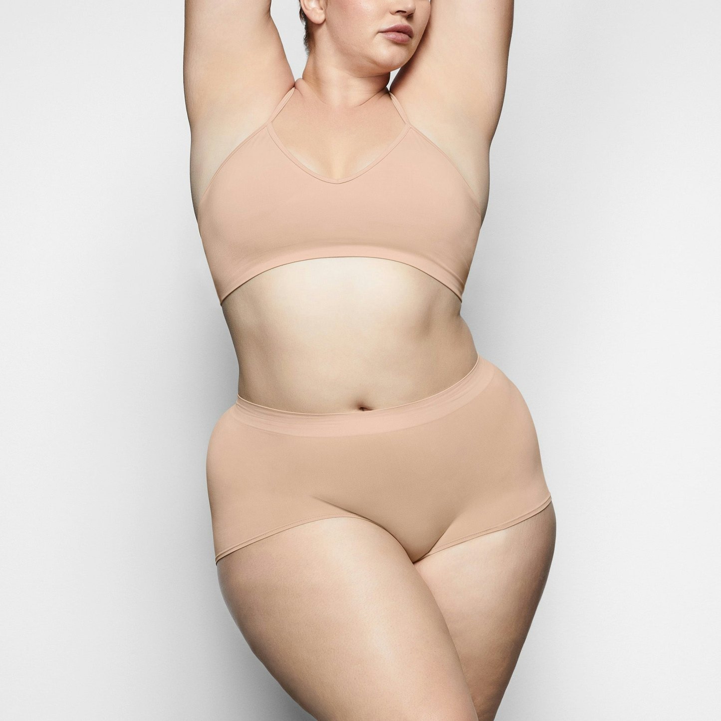 SOFT SMOOTHING SEAMLESS BOY SHORT - CLAY