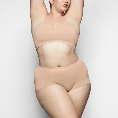 SOFT SMOOTHING SEAMLESS BOY SHORT - CLAY