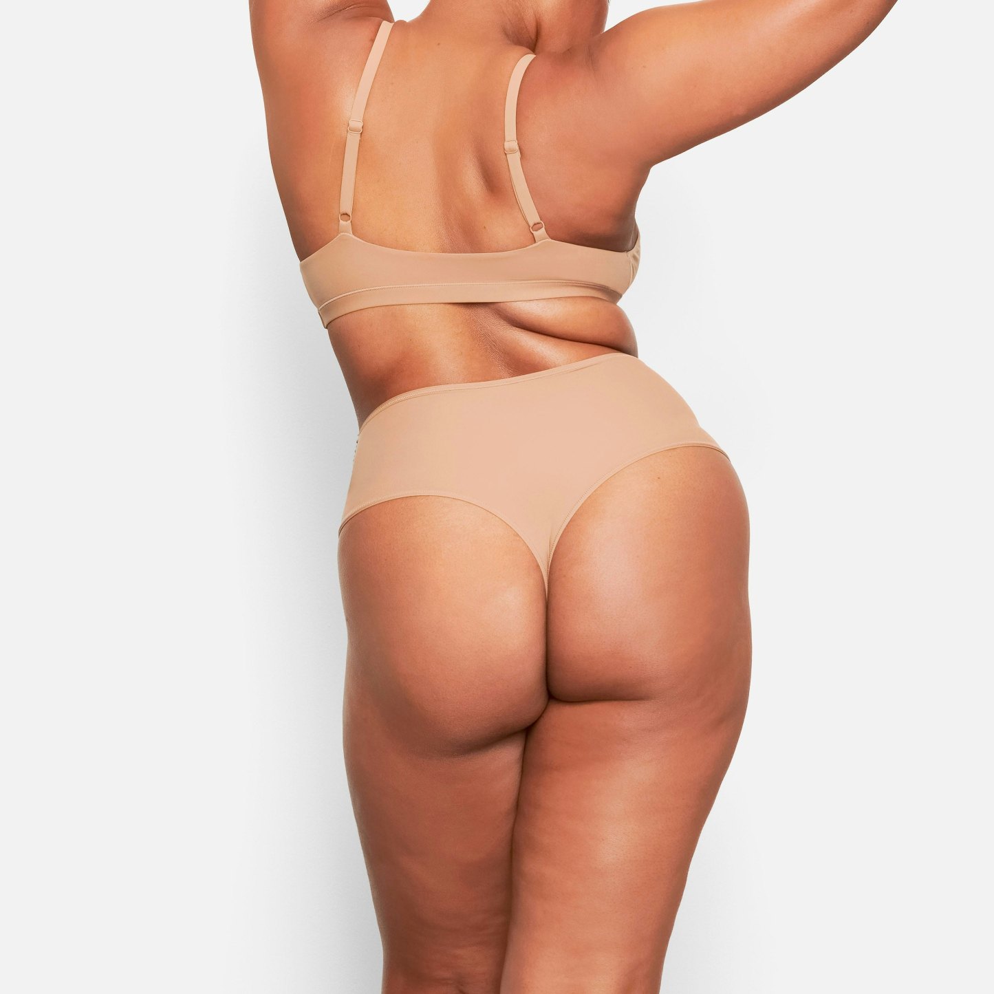 FITS EVERYBODY HIGH-WAISTED THONG - SIENNA
