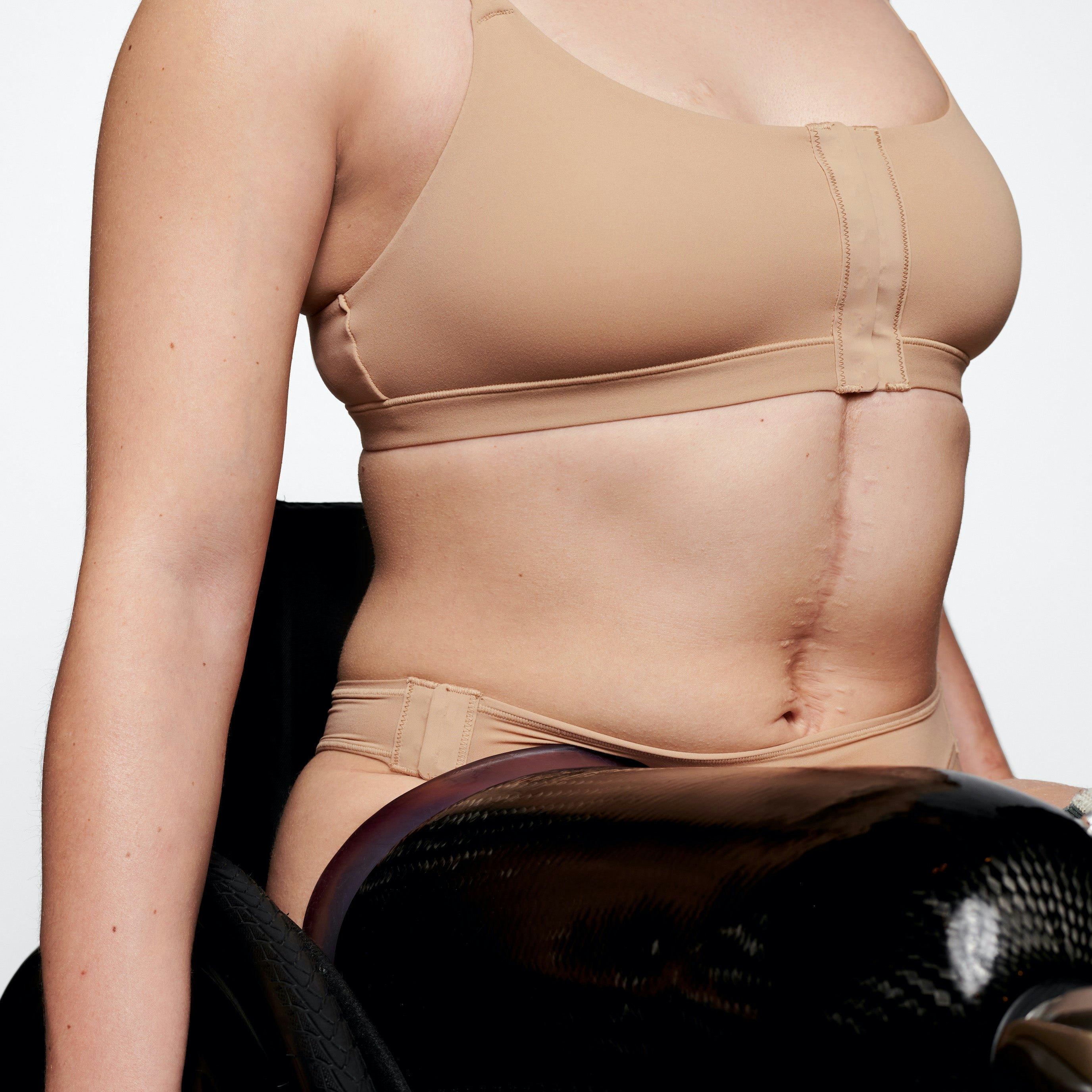 FITS EVERYBODY ADAPTIVE THONG - CLAY