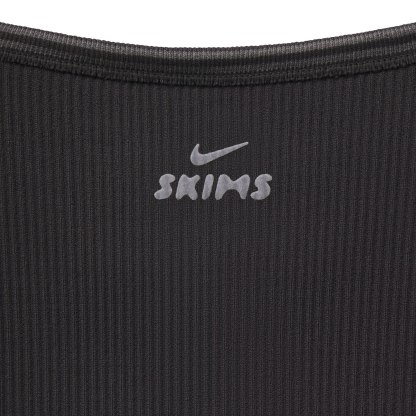 NikeSKIMS RIBBED SEAMLESS CAMI - OBSIDIAN - image 7
