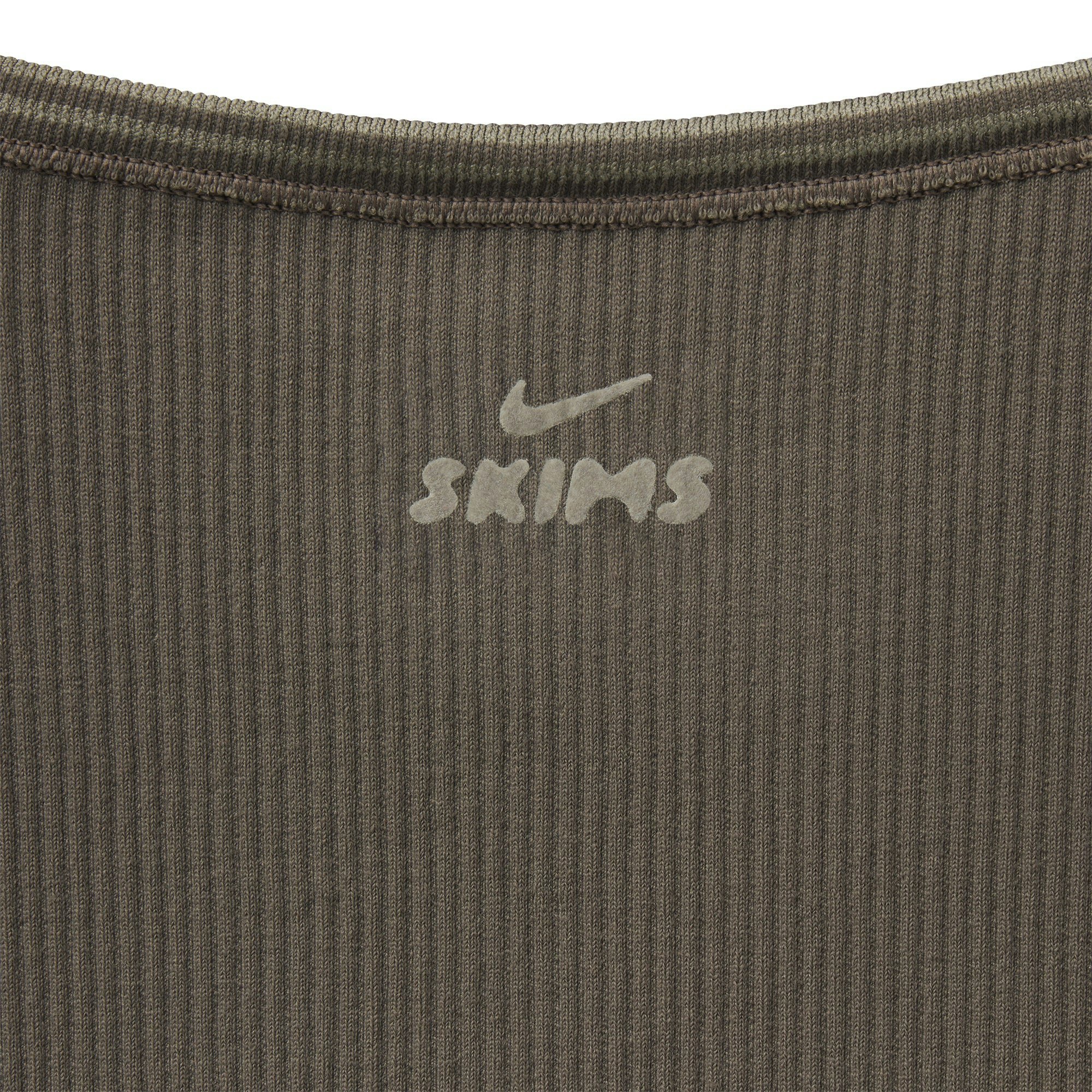 NikeSKIMS RIBBED SEAMLESS BABY TEE - DUSTY OAKMOSS - image 32