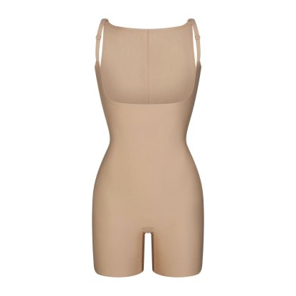 SKIMS BODY CORE SCULPT BACK SMOOTHING OPEN BUST MID THIGH BODYSUIT - CLAY