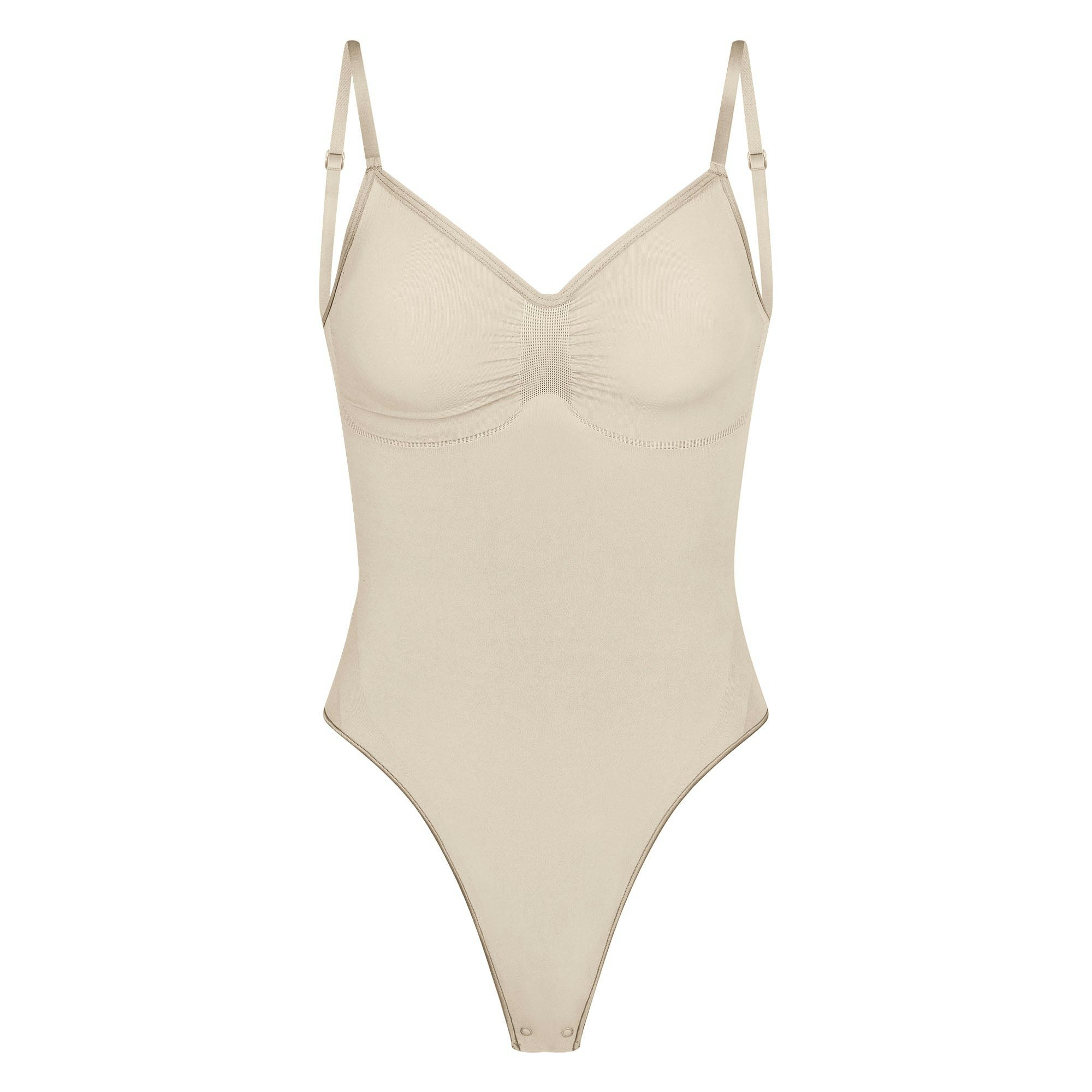 SEAMLESS SCULPT LOW BACK THONG BODYSUIT - SAND