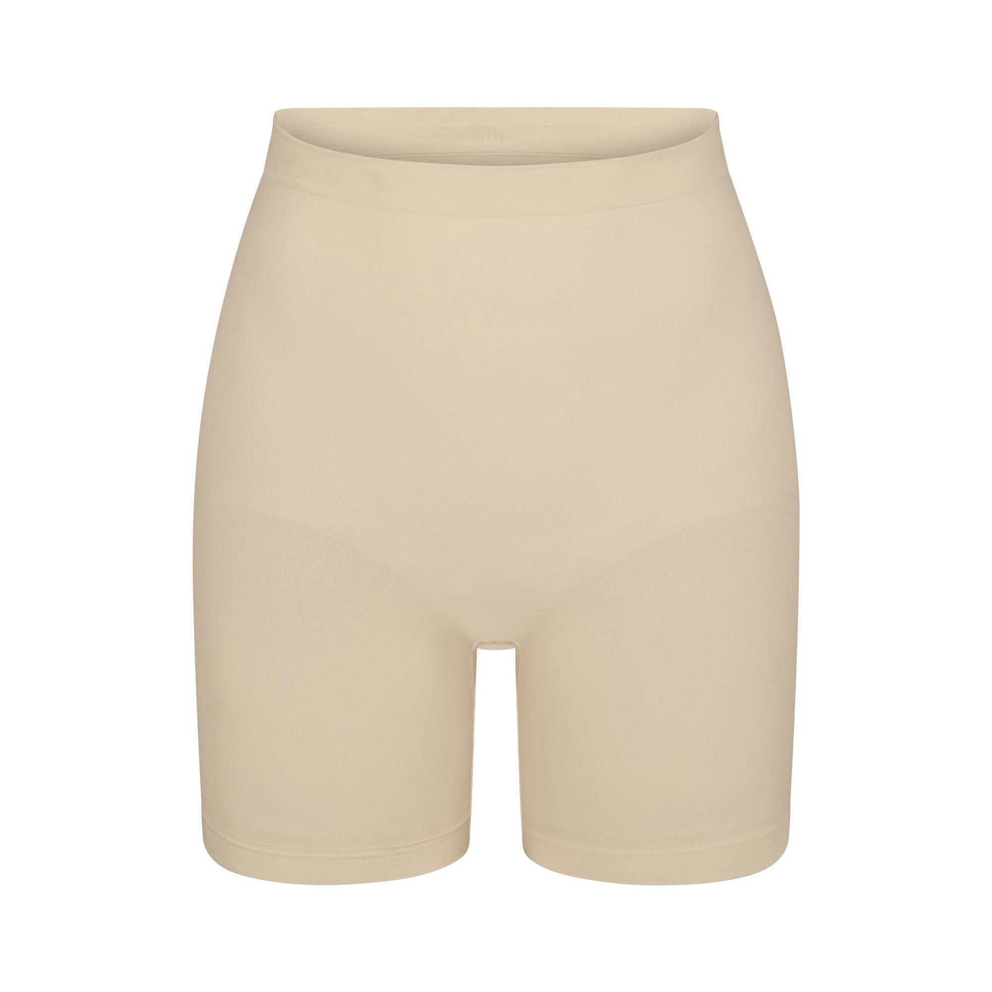 SEAMLESS SCULPT MID THIGH SHORT - SAND