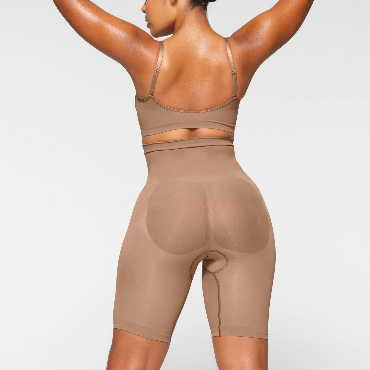 SEAMLESS SCULPT HIGH-WAISTED ABOVE THE KNEE SHORT - SIENNA