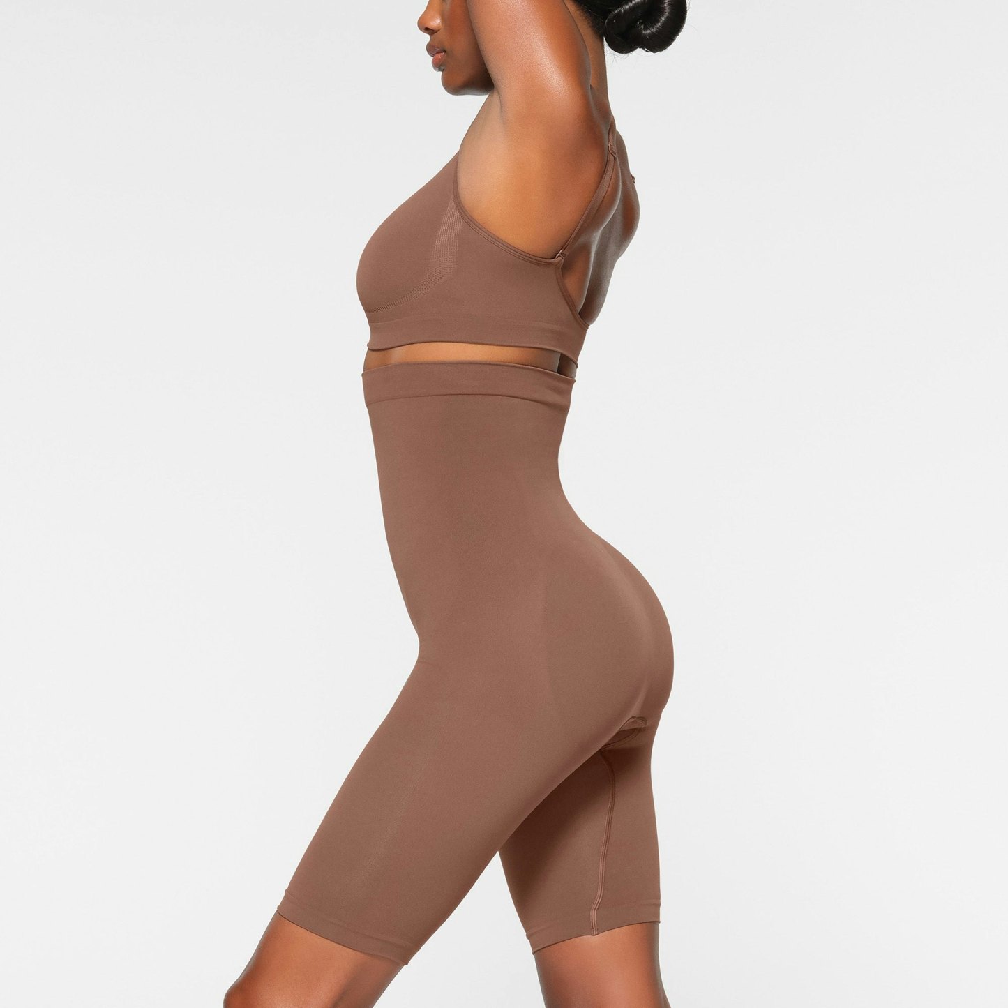 SEAMLESS SCULPT HIGH-WAISTED ABOVE THE KNEE SHORT - JASPER