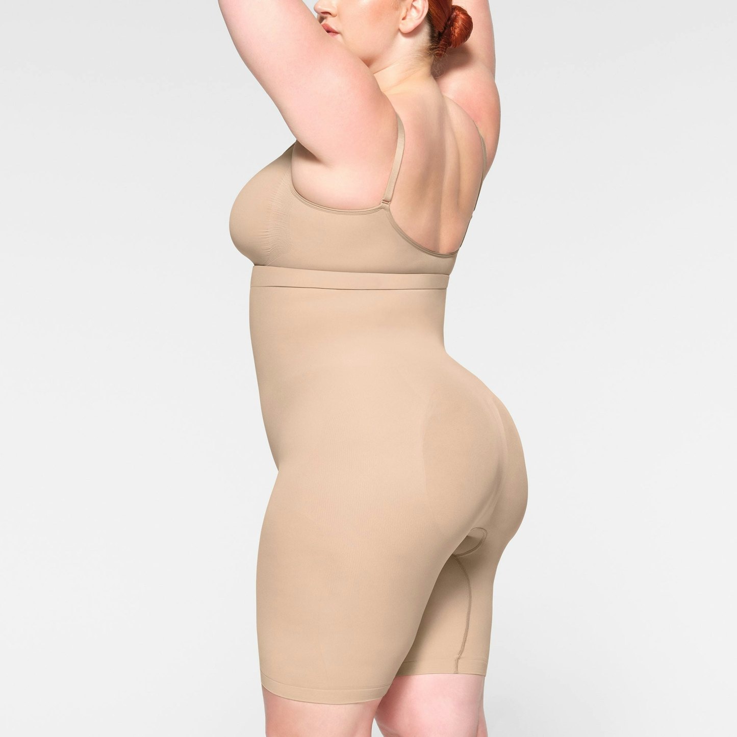 SEAMLESS SCULPT HIGH-WAISTED ABOVE THE KNEE SHORT - MICA