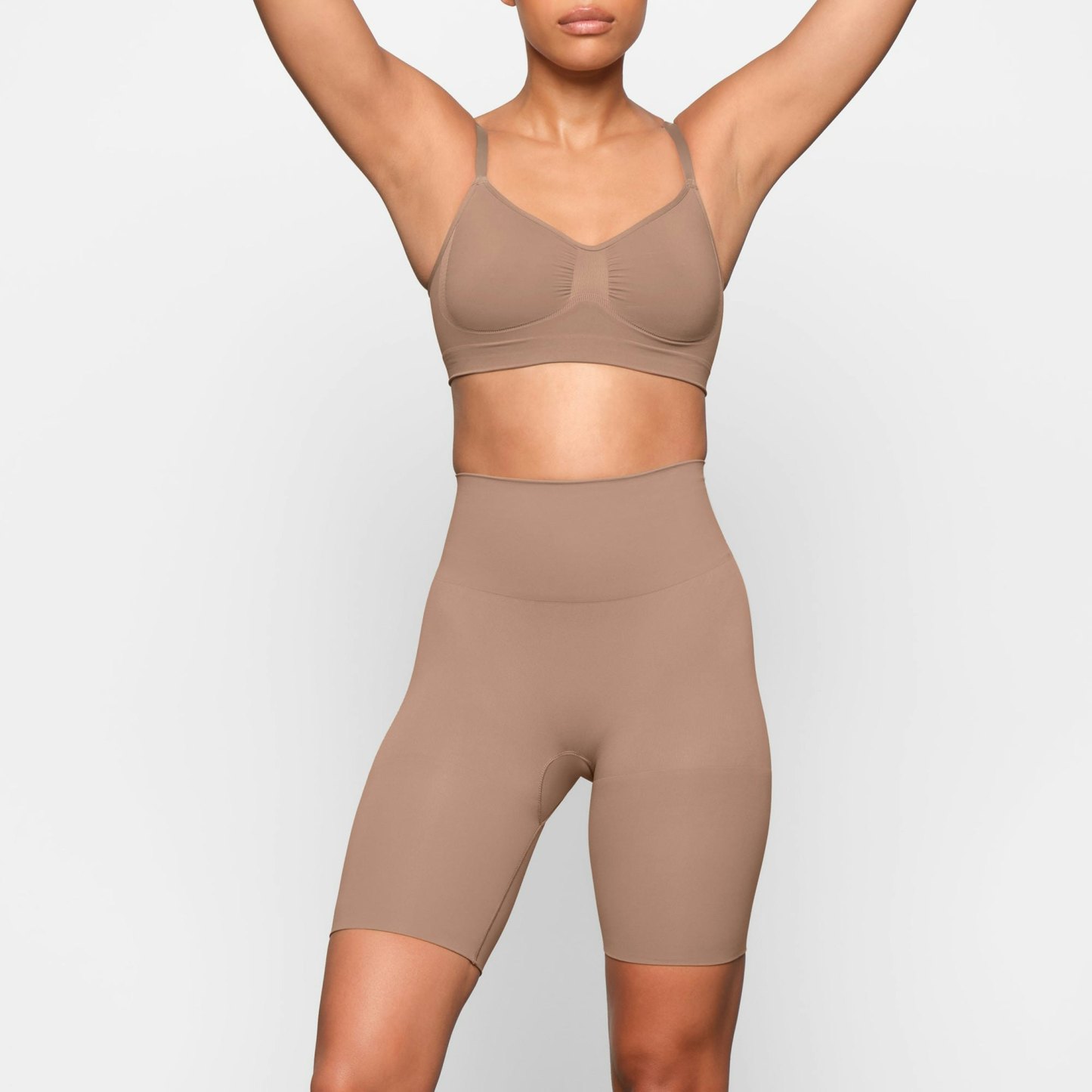 SEAMLESS SCULPT BUTT LIFTING SHORT - SIENNA