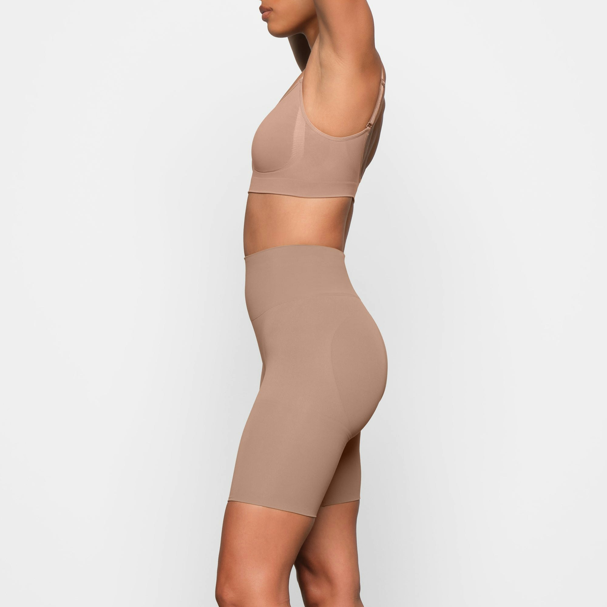 SEAMLESS SCULPT BUTT LIFTING SHORT - SIENNA