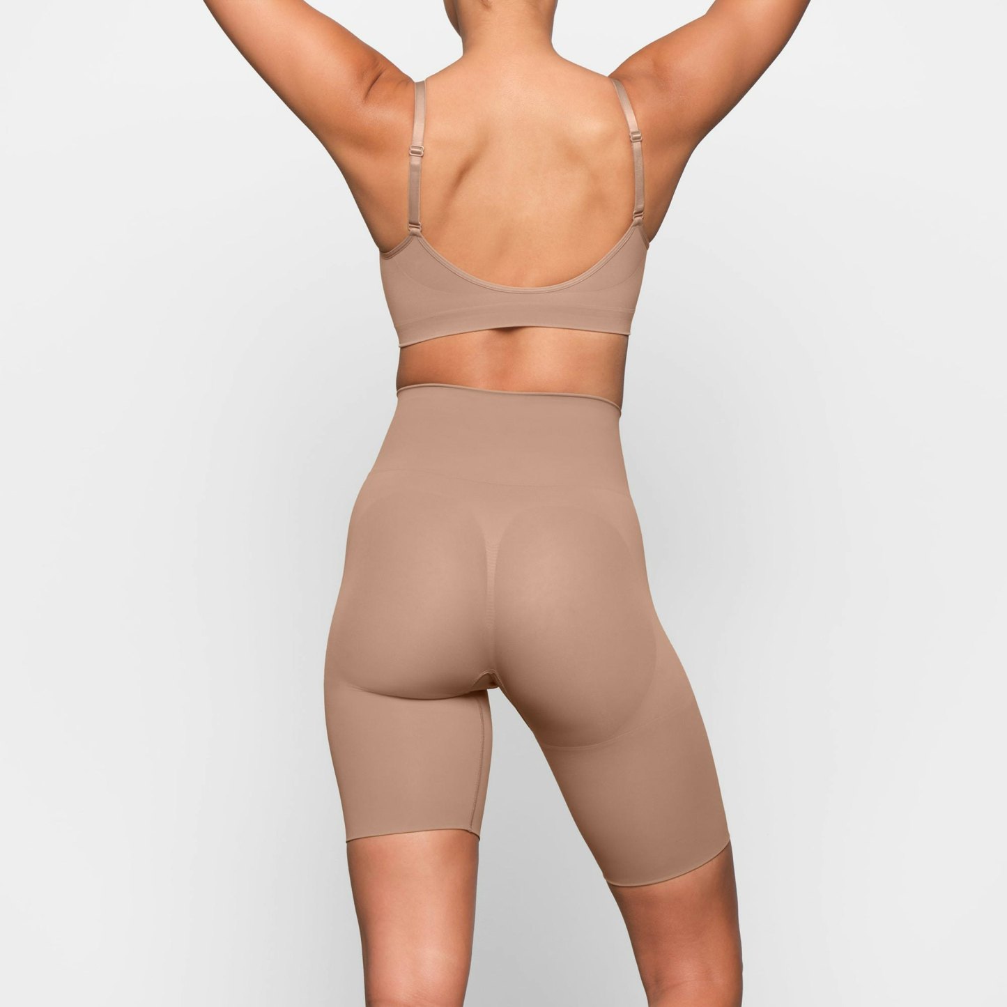 SEAMLESS SCULPT BUTT LIFTING SHORT - SIENNA
