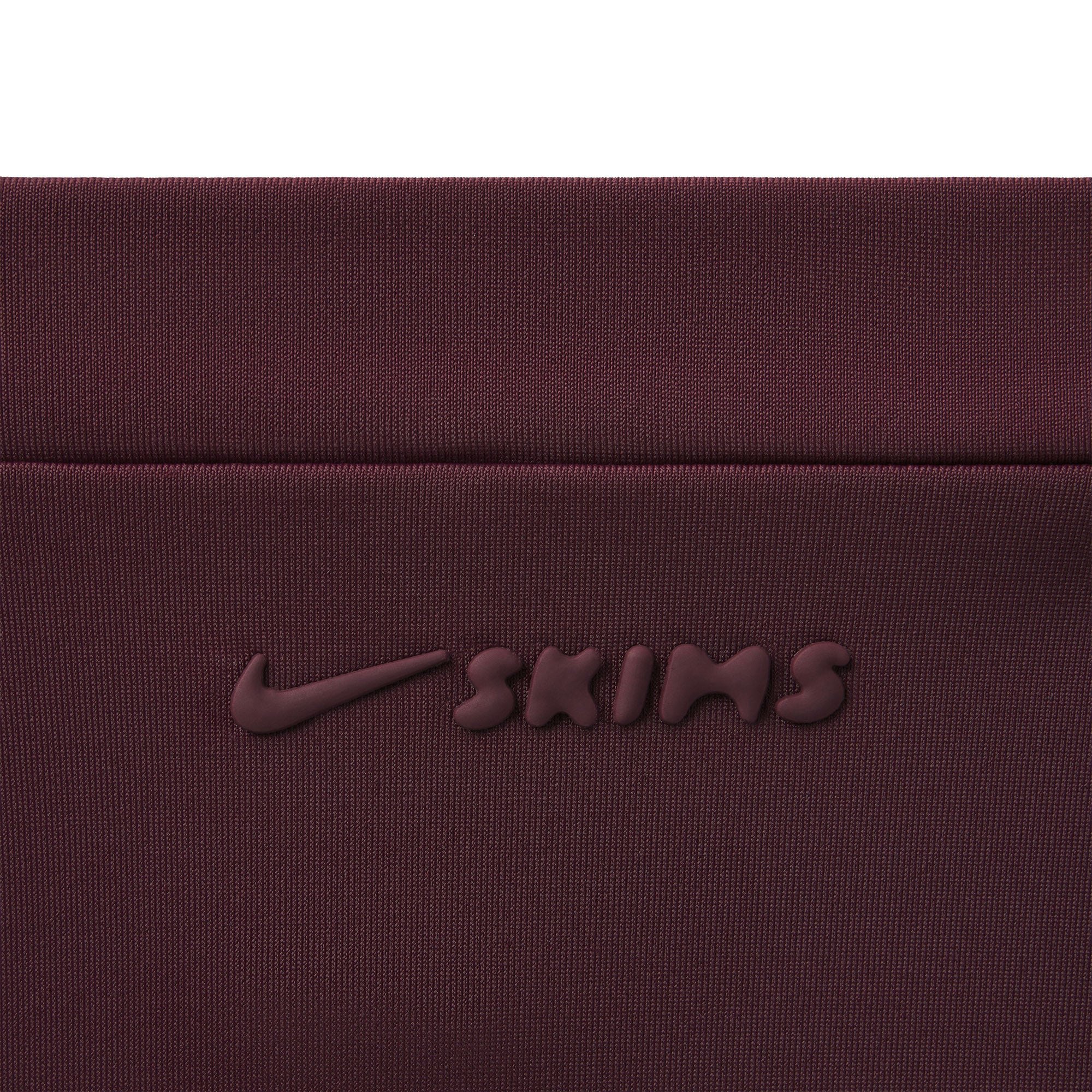 NikeSKIMS SHINE V-NECK TANK - CURRANT - image 25