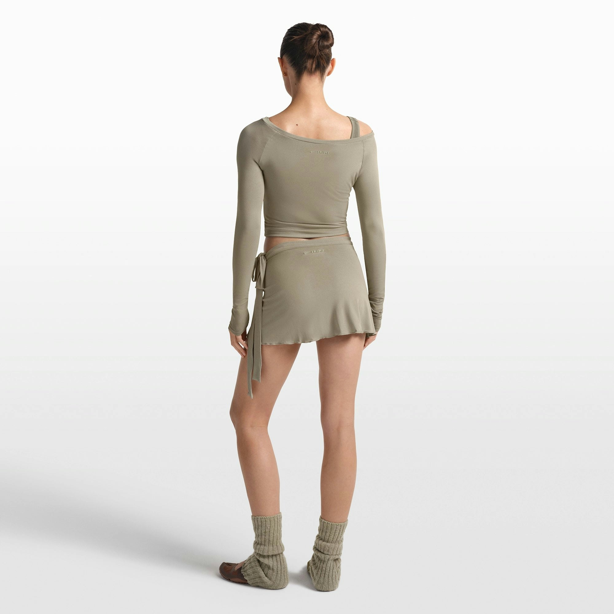 NikeSKIMS STRETCH KNIT WRAP SKIRT - DUNE - image 5