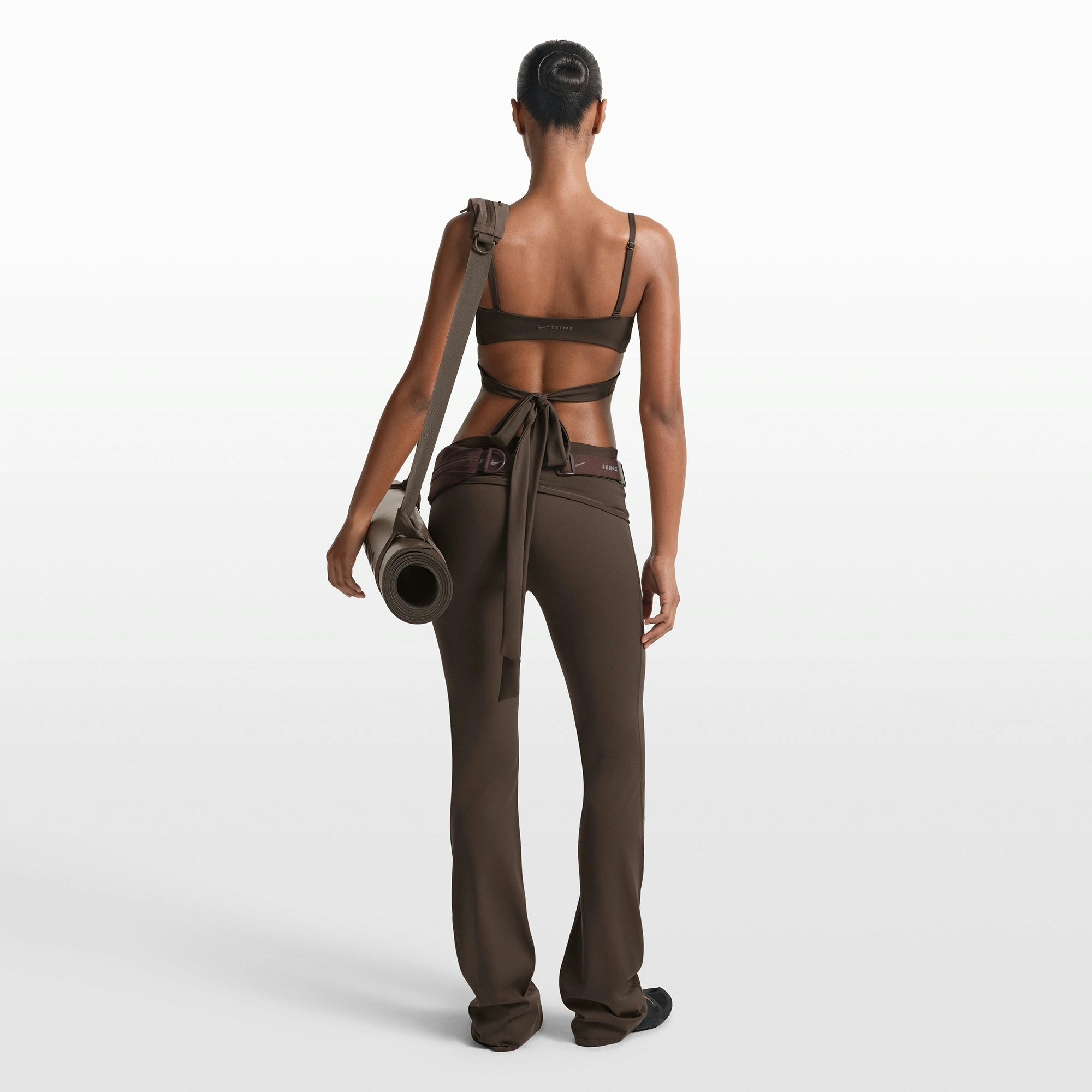 NikeSKIMS MATTE WRAP FRONT BRA - DARK SEPIA - image 13