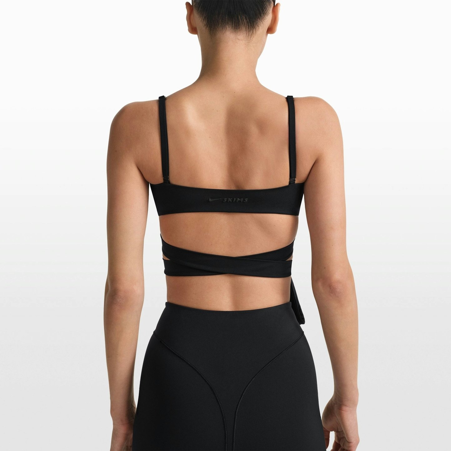 NikeSKIMS MATTE WRAP FRONT BRA - OBSIDIAN - image 4