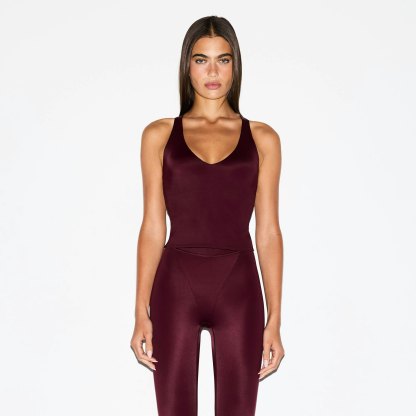 NikeSKIMS SHINE V-NECK TANK - CURRANT - image 23