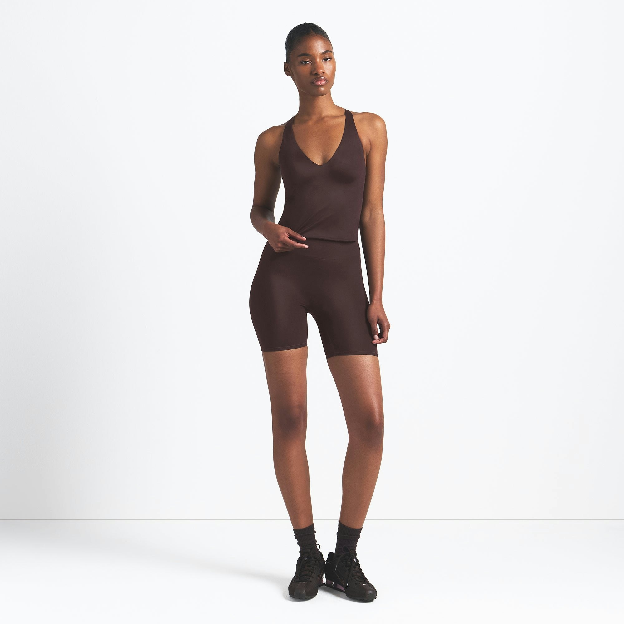 NikeSKIMS SHINE V-NECK TANK - PHOENIX - image 7