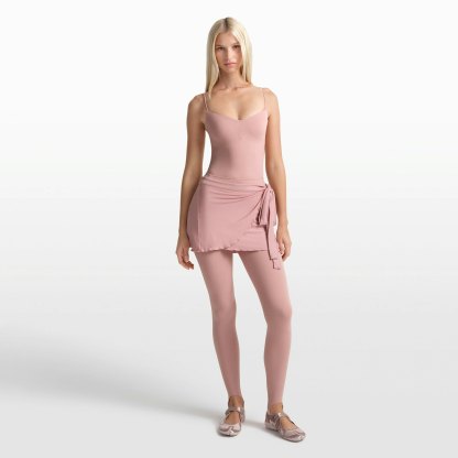NikeSKIMS MATTE SHIRRED FRONT TANK - HIMALAYAN - image 16