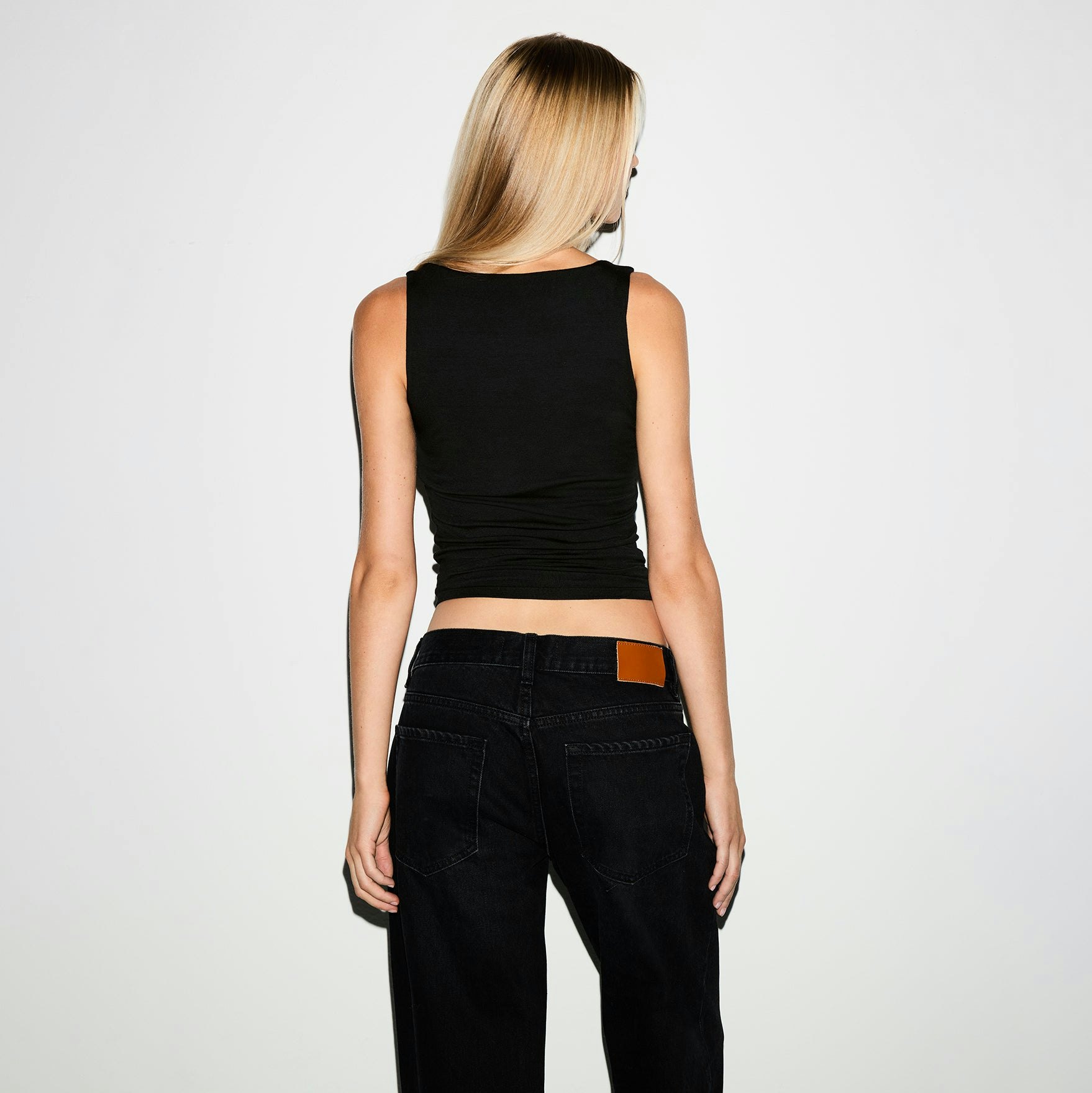 SMOOTH LAYERS SQUARE NECK TANK - OBSIDIAN - image 4