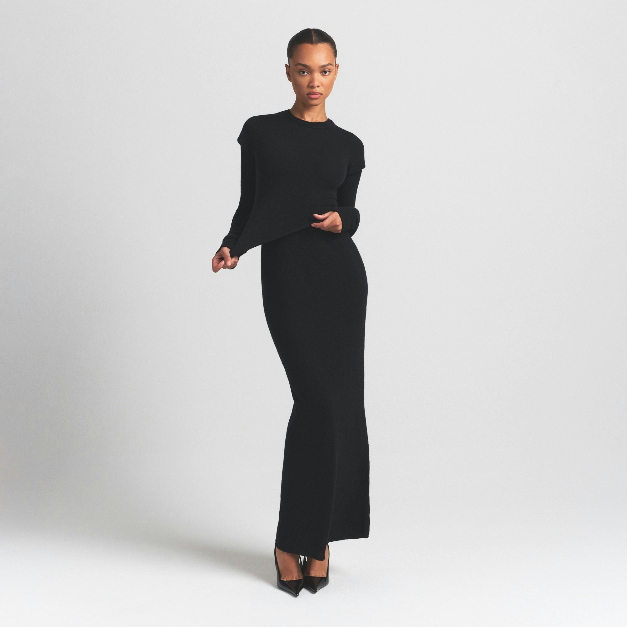 FEATHERWEIGHT CASHMERE TEE - ONYX - image 3