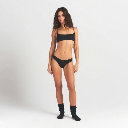 LIGHTWEIGHT COTTON POINTELLE LACE THONG - SOOT TONAL