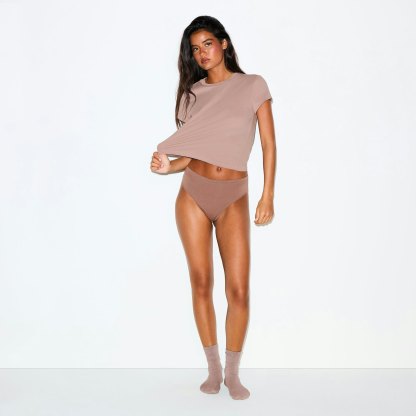 PERIOD PANTIES THONG - UMBER