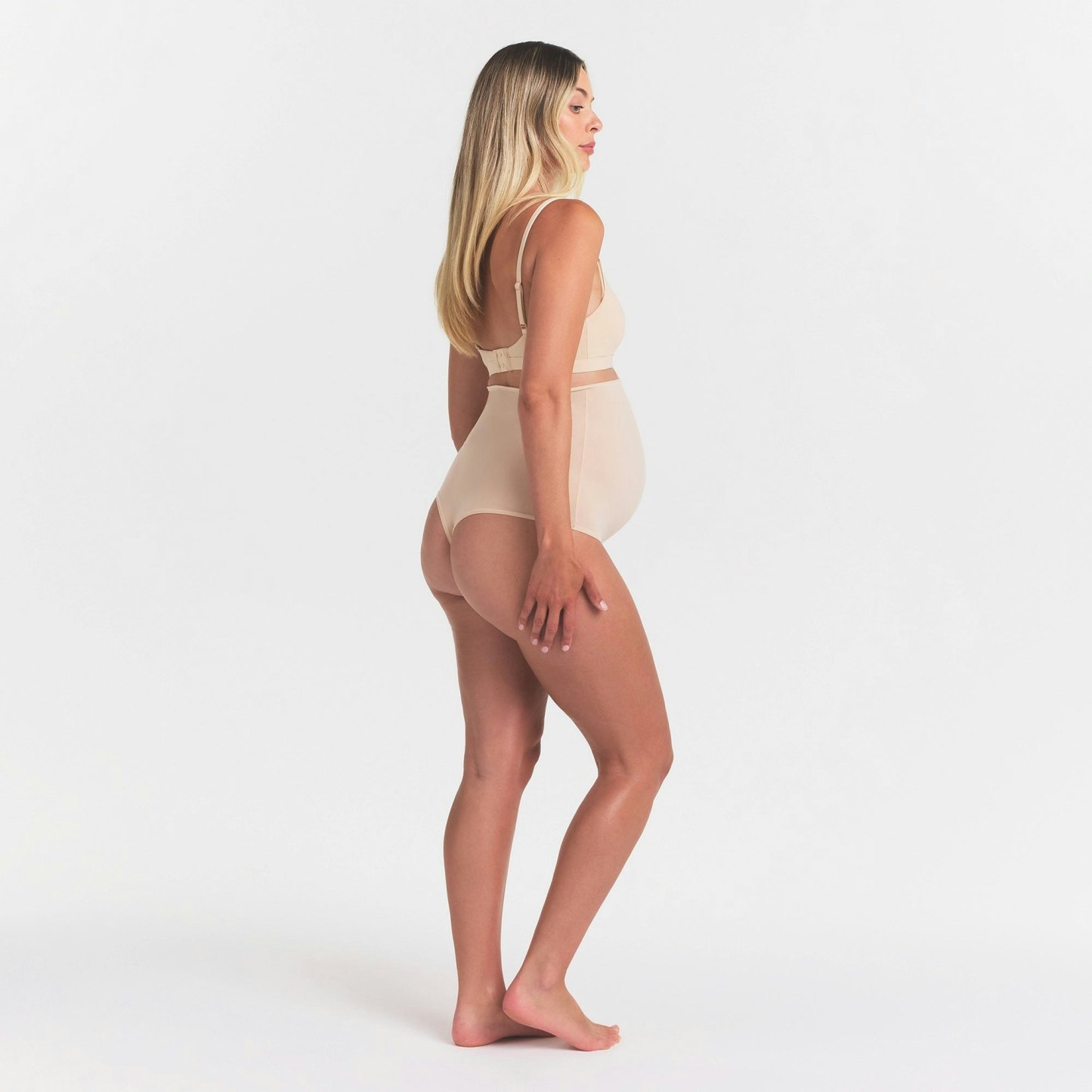 FITS EVERYBODY MATERNITY HIGH-WAISTED THONG - SAND
