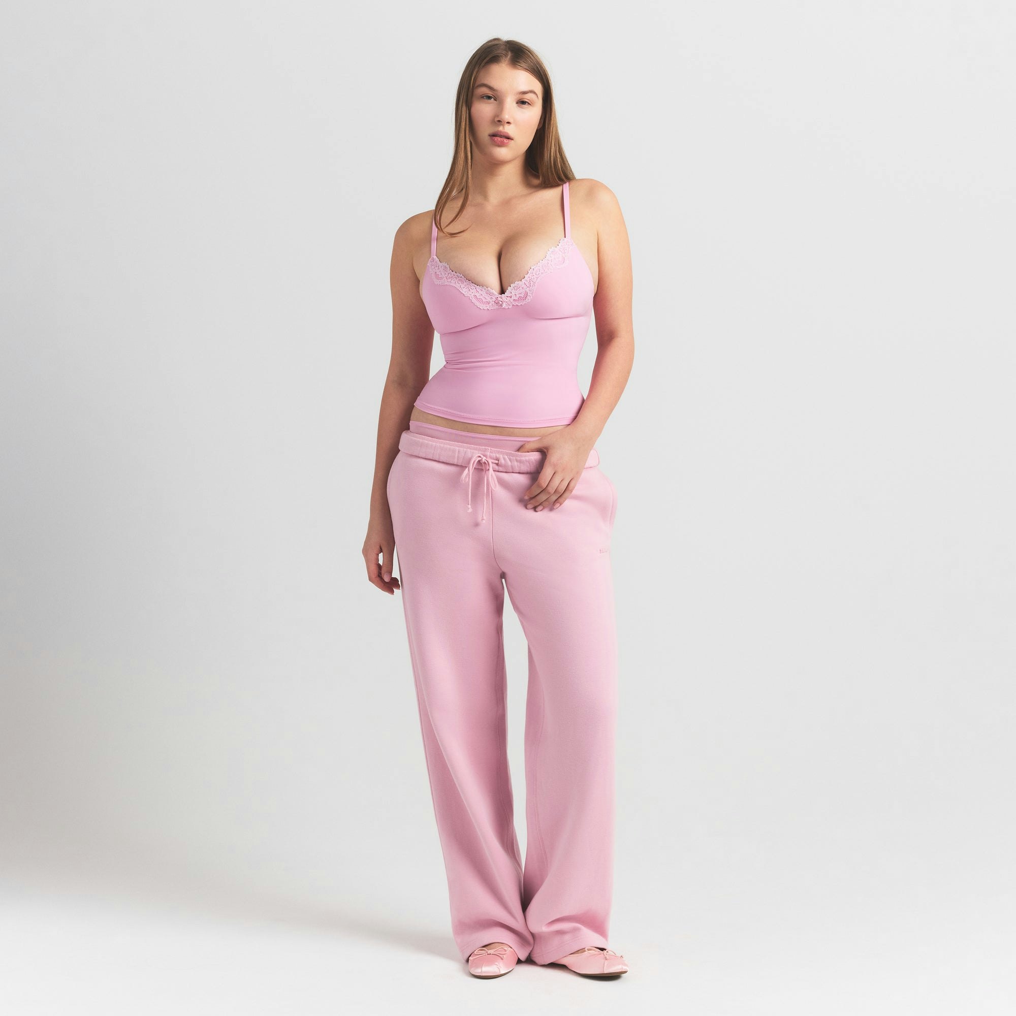 FITS EVERYBODY LACE PUSH-UP CAMI - BUBBLE GUM TONAL