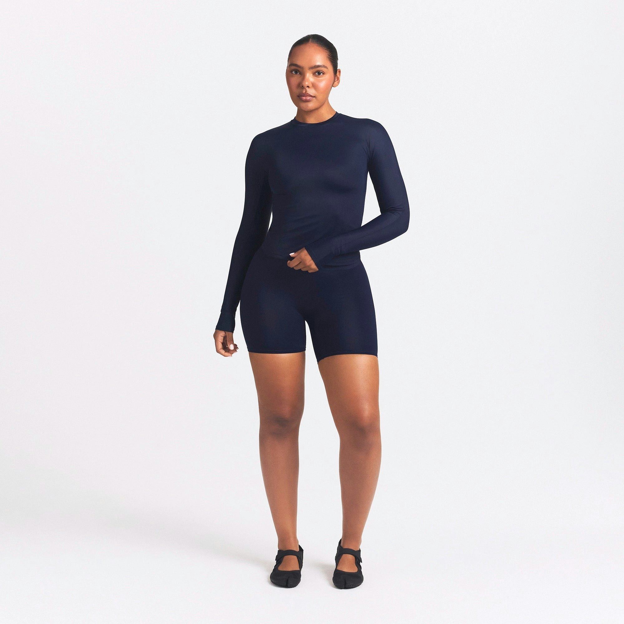 NikeSKIMS SHINE LONG SLEEVE CREW NECK TOP - NAVY