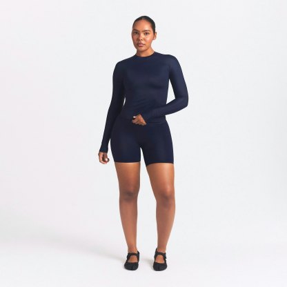 NikeSKIMS SHINE LONG SLEEVE CREW NECK TOP - NAVY