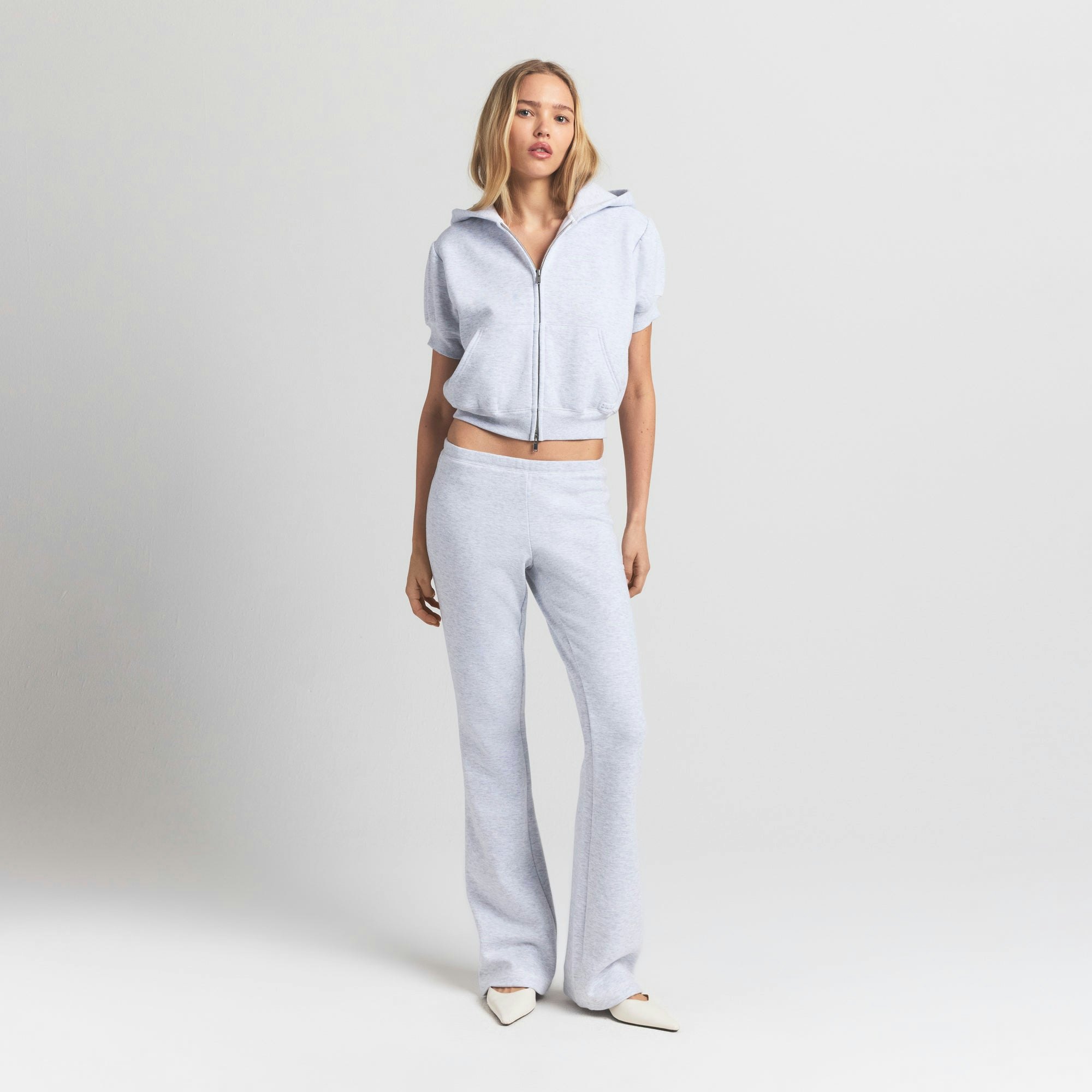 COTTON FLEECE BUBBLE SLEEVE CROPPED ZIP UP - LIGHT HEATHER GREY - image 4