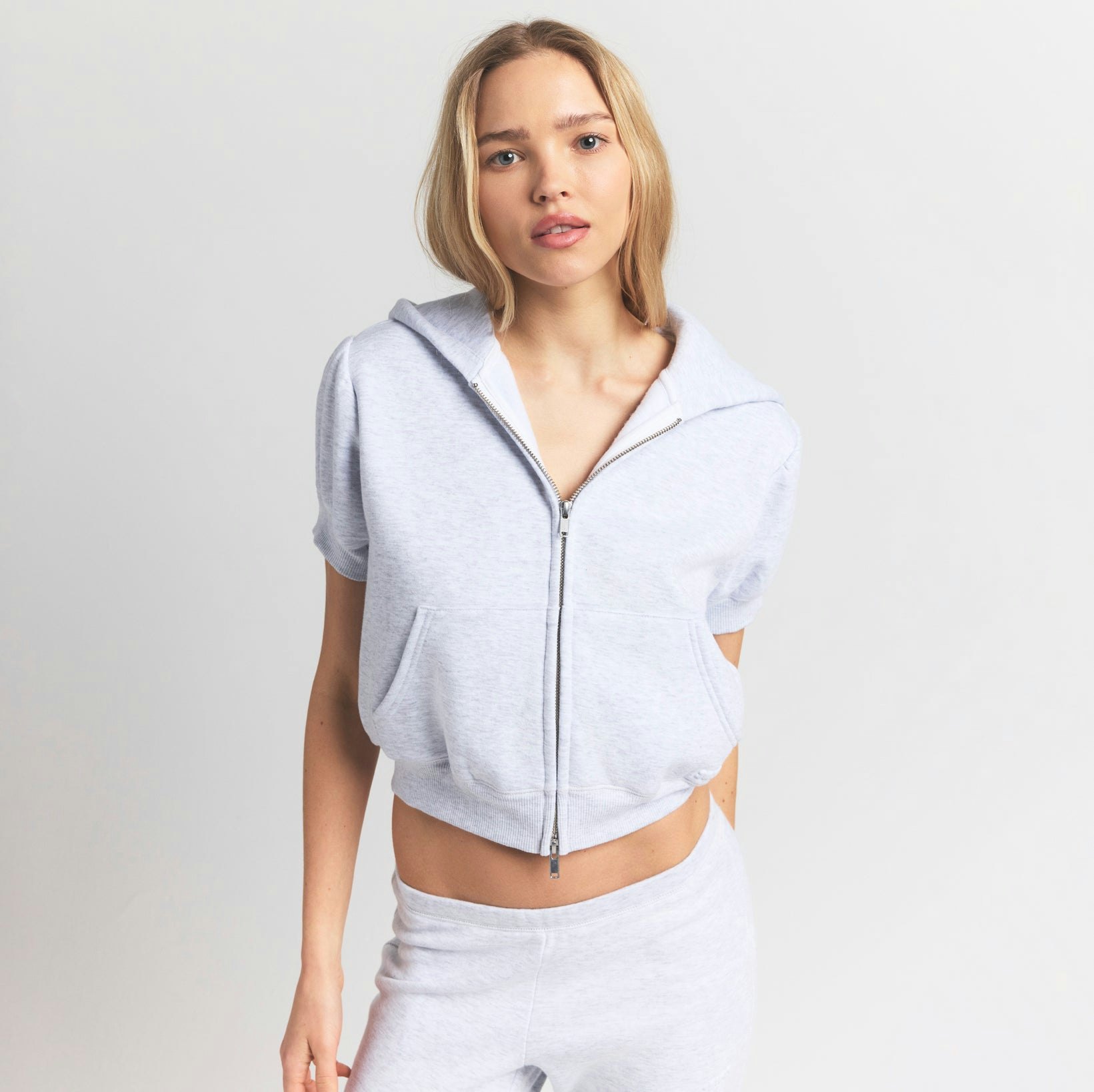 COTTON FLEECE BUBBLE SLEEVE CROPPED ZIP UP - LIGHT HEATHER GREY - image 2