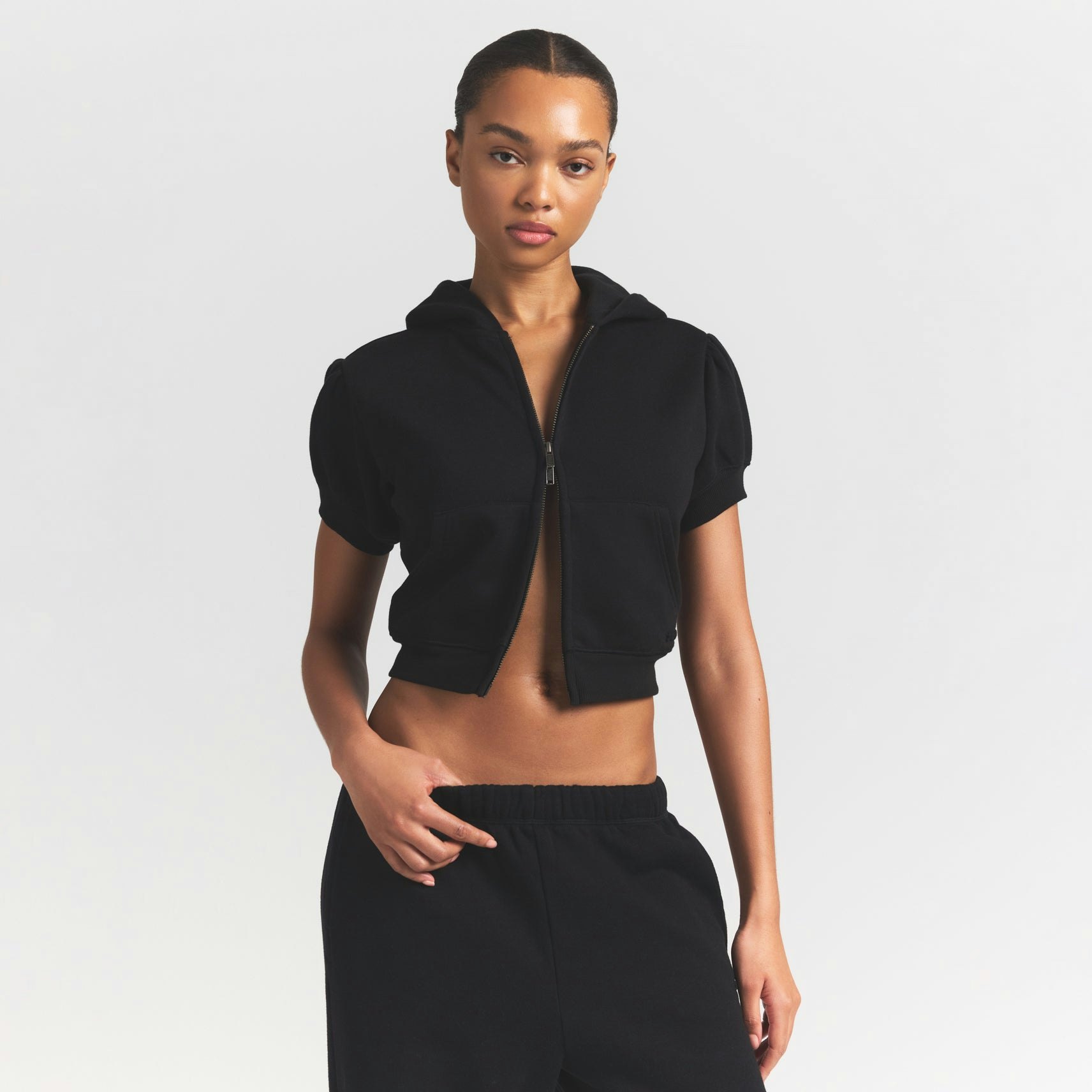 COTTON FLEECE BUBBLE SLEEVE CROPPED ZIP UP - ONYX - image 15