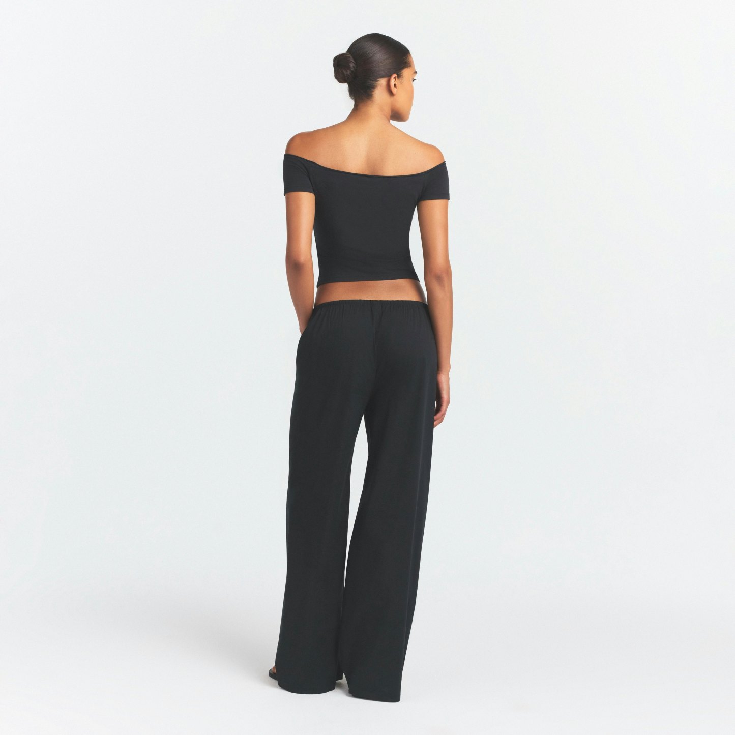 COTTON JERSEY OFF THE SHOULDER TOP - SOOT - image 23