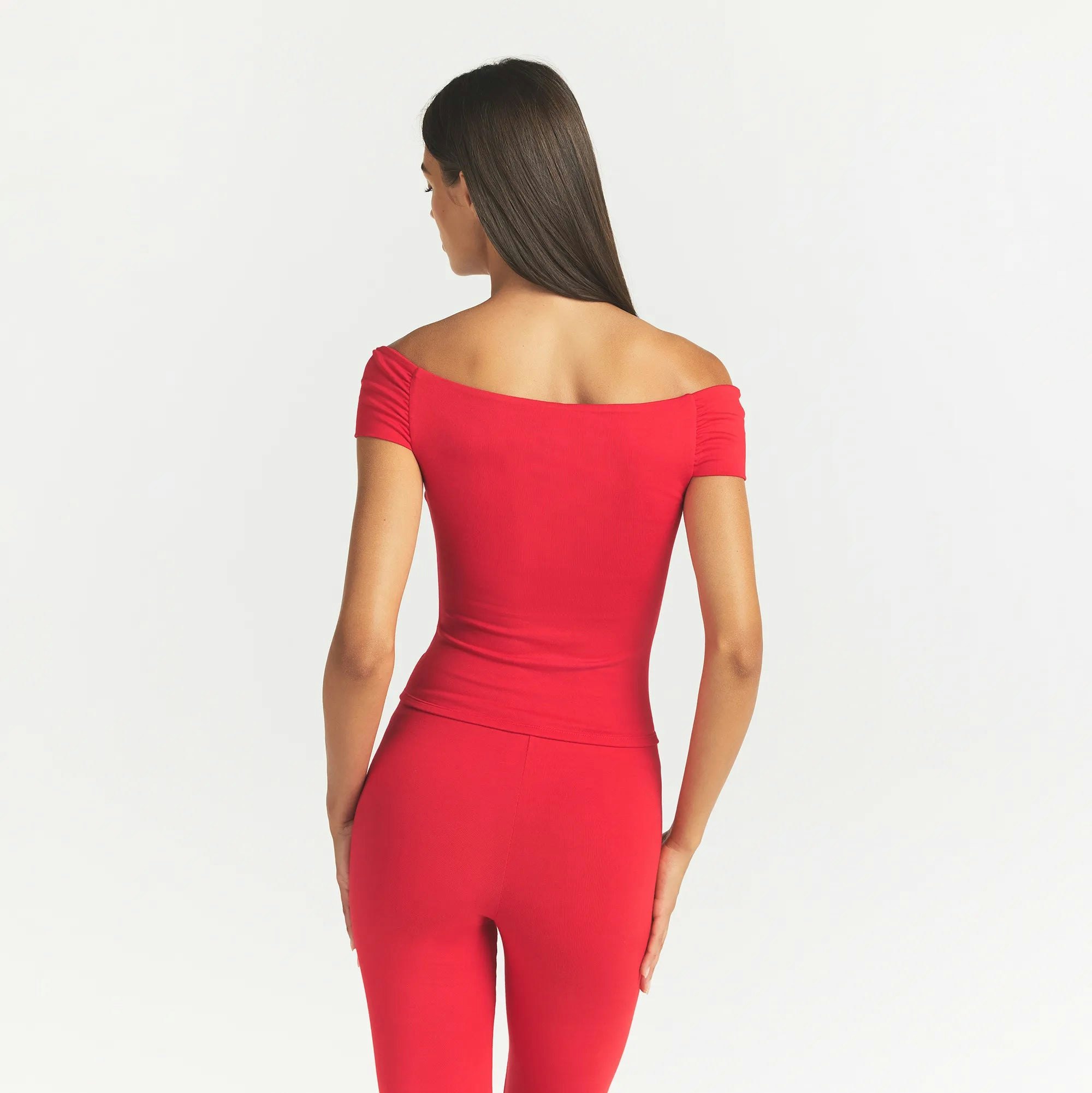 SMOOTH LAYERS ASYMMETRICAL OFF THE SHOULDER TOP - CARMINE - image 3