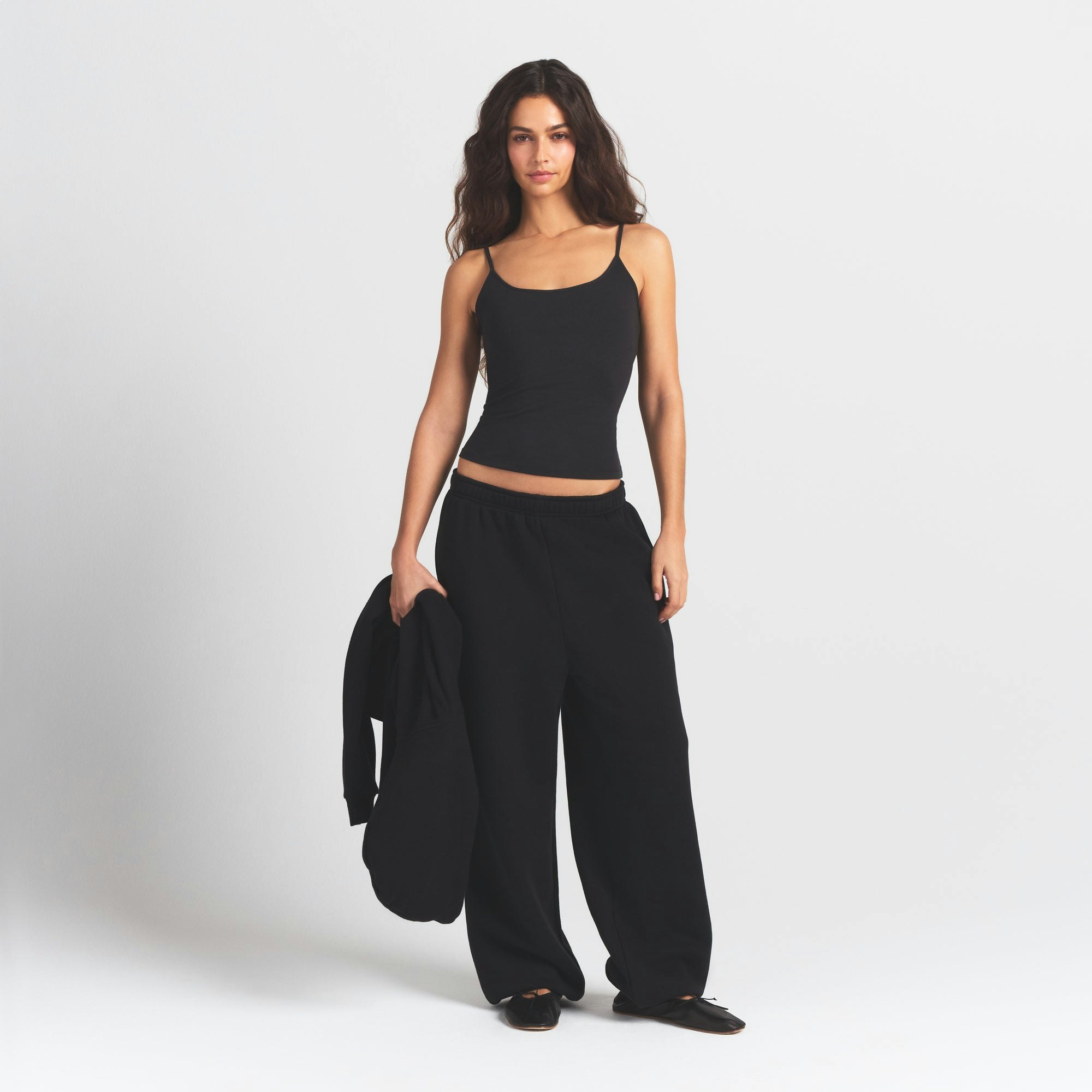 COTTON JERSEY SCOOP NECK CAMI - SOOT - image 50